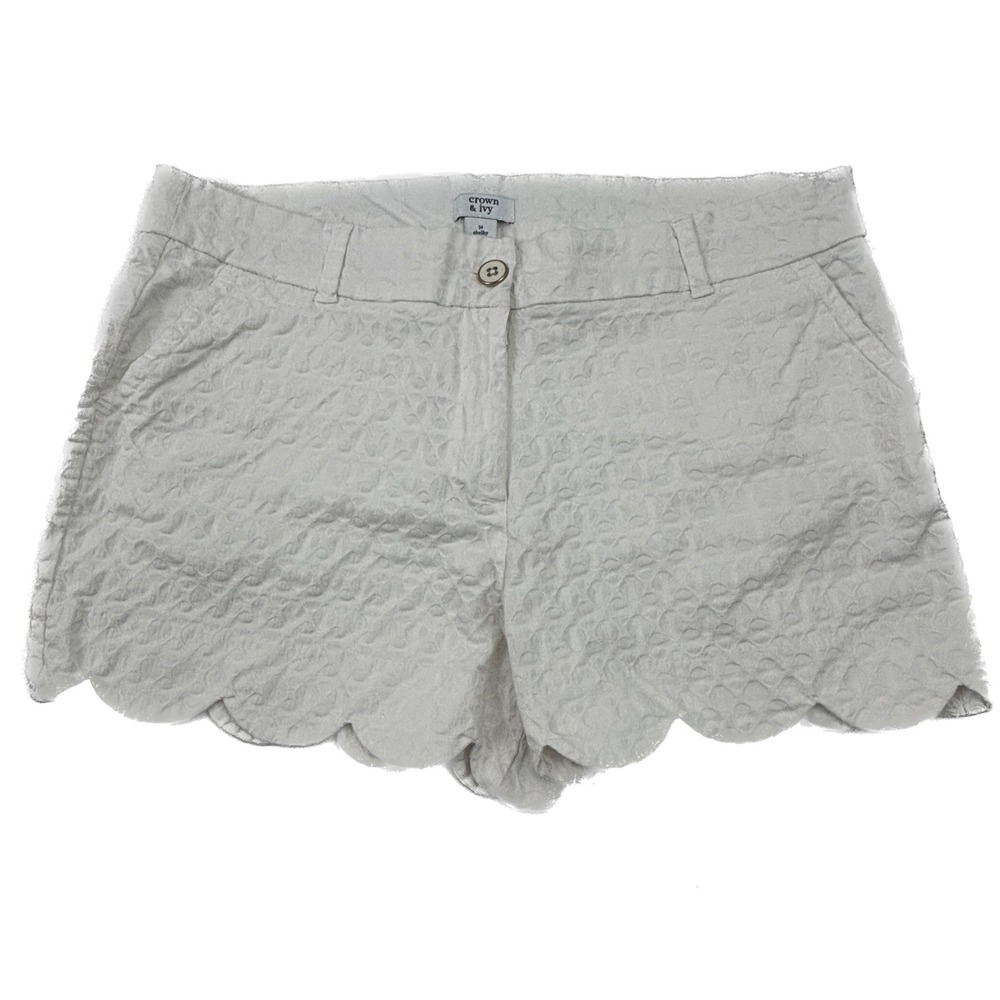 Crown & Ivy Shelby Shorts Womens 14 White Scalloped Hem Textured Jacquard